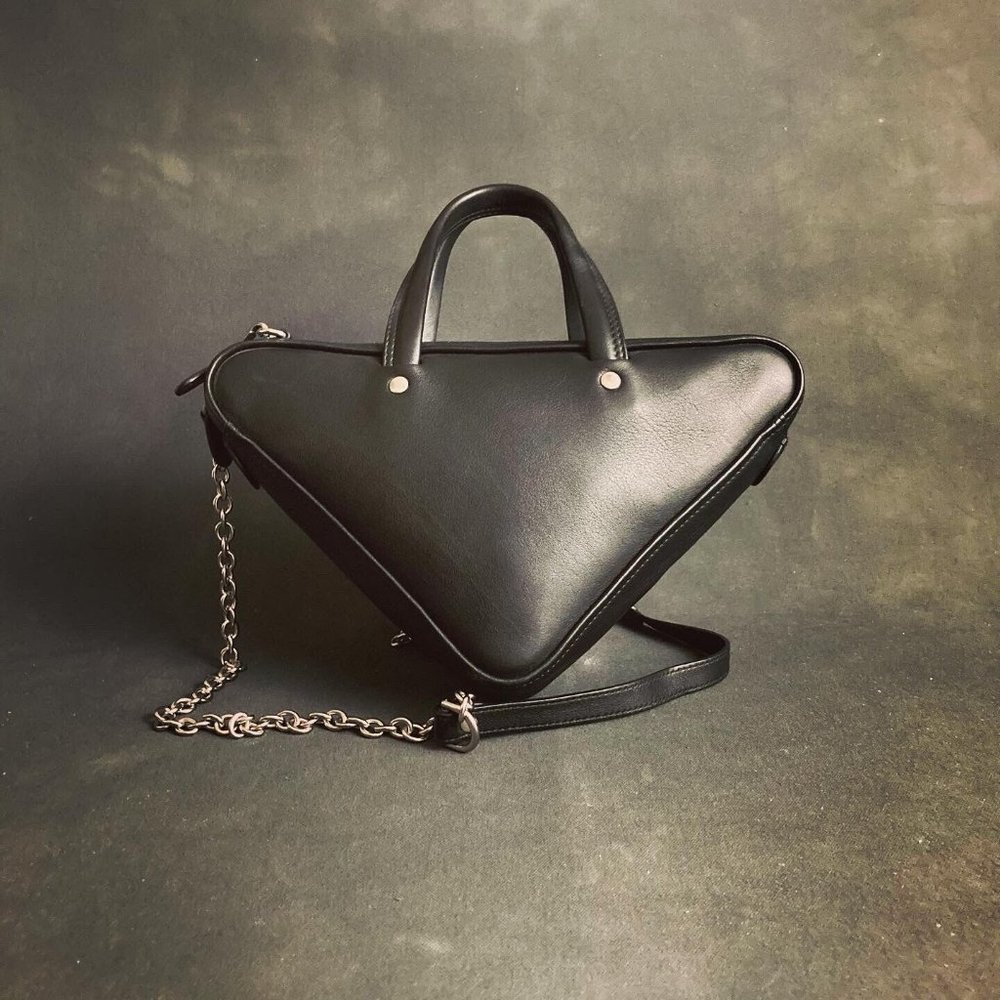 Balenciaga Triangle Duffle XS - Picture 2 of 6